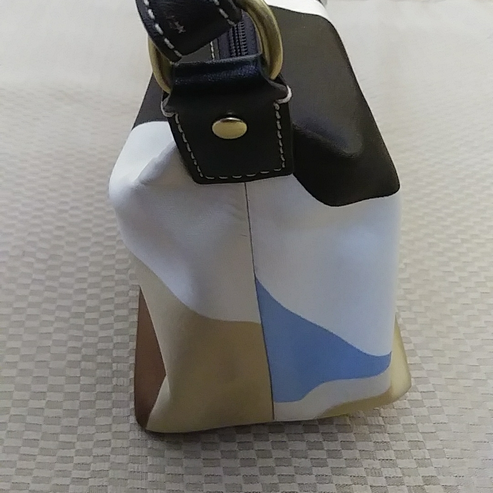 Mini Coach🌼 - Picture 7 of 8